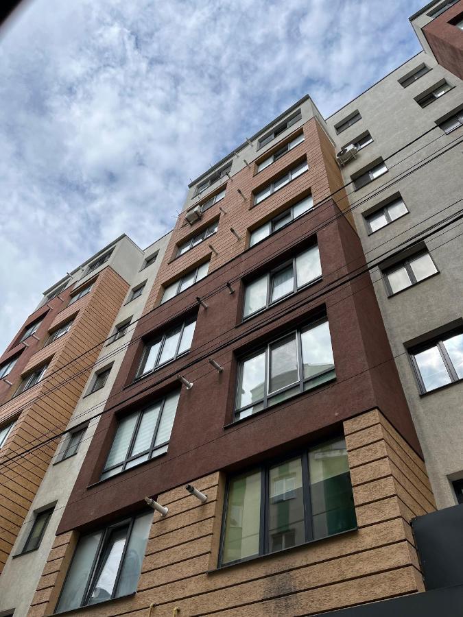Затишні Apartments Iwano-Frankiwsk Exterior foto